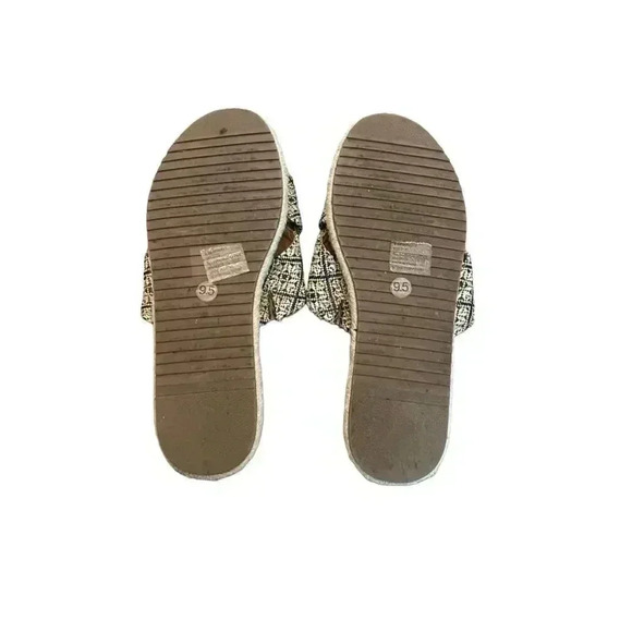 A New Approach Woven Patterned Espadrille Slip On Sandals Size 9.5 - Picture 5 of 5